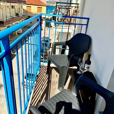 Apartment Retro By The Sea Chania (Crete)